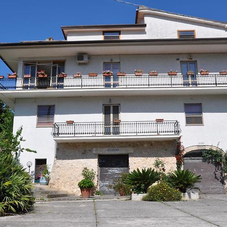 B&B La Palombara Giuliano di Roma エクステリア 写真